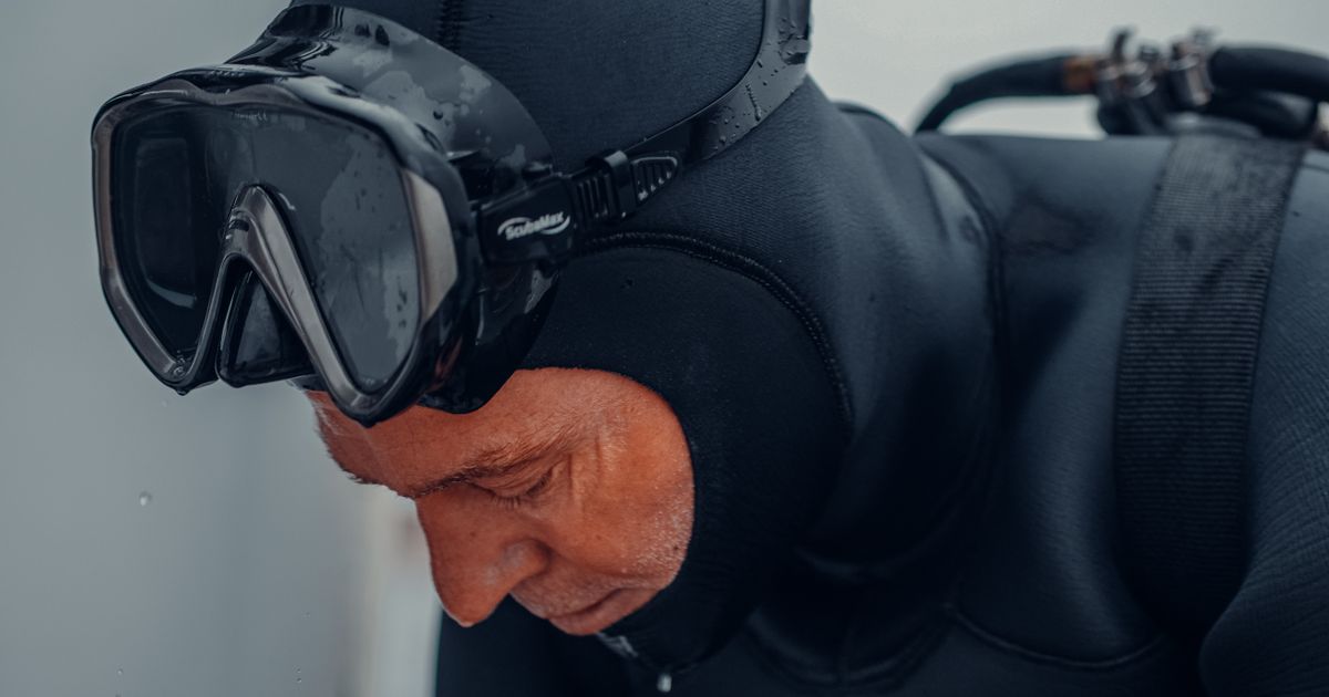 Neoprene Socks for Diving: Why They Matter & How to Choose