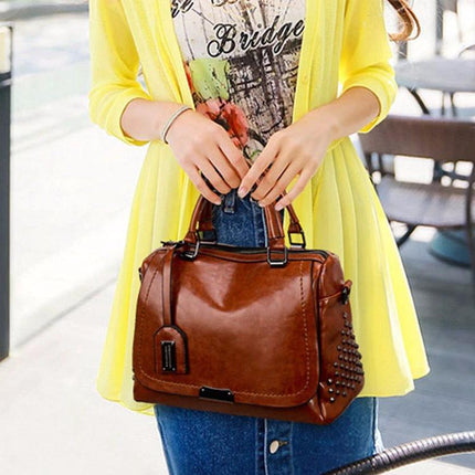 Patek Crossbody Shoulder Bag For Everyday Wear In Wine Red