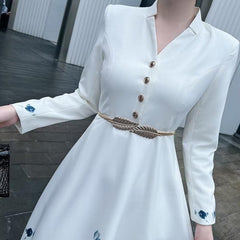 V-neck Long Sleeve Dress with White Ink Wash Print and High Waist Design