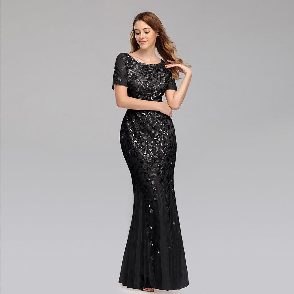 Elegant Pearl-Embellished Fishtail Evening Gown in European and American Style