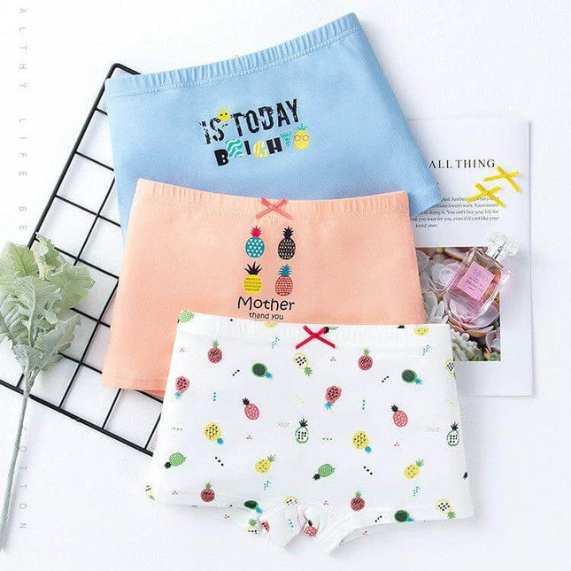 Cotton Girls' Boxer Underwear Set with Creative Prints in Packs - 3-pack cotton boxer briefs for girls aged 5-12 with fun pineapple and fruit prints