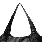Black / Straps