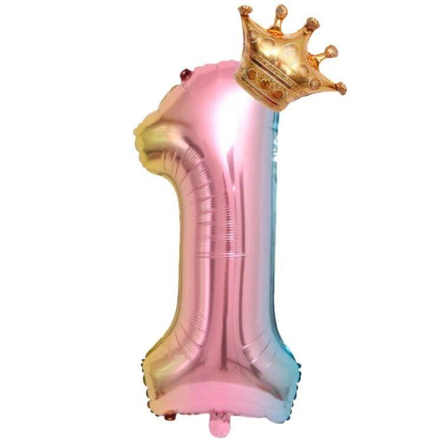 32-Inch Gradient Color Crown Balloon For Kids Birthday Party — 32-inch gradient foil crown-shaped balloon used as cake-table accent or photo backdrop