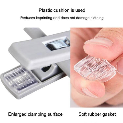 360 Degree Rotatable Non Slip Clothes Hanger For Wardrobe With Pants Clip showing enlarged non-slip plastic cushion and soft rubber gasket on clip to protect clothing