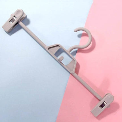 360 Degree Rotatable Non Slip Clothes Hanger For Wardrobe With Pants Clip - thickened PP plastic pant hanger with 360° swivel hook and non-slip adjustable clips