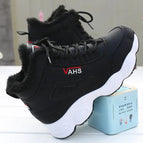 Black / 35