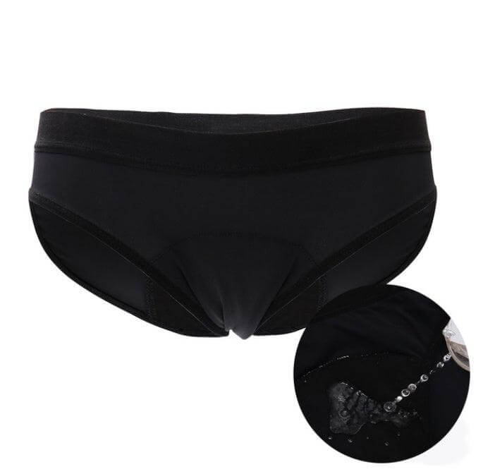 Extra large leak-proof cotton ladies underwear with four-layer protection in black, highlighting the innovative leak-proof design.