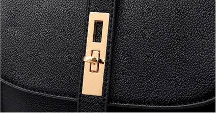 Soft PU Leather Mommy Tote Bag For Everyday Use With 20-35L