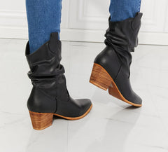 MMShoes Better in Texas Scrunch Cowboy Boots in Black