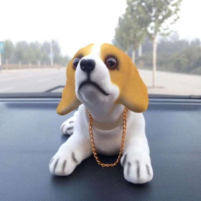 Decorative Dog Figure Car Ornaments for Vehicle Interiors solar-powered swinging head dashboard dog ornament