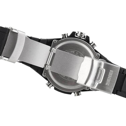 SKMEI Men's Waterproof Outdoor Sports Digital Watch for Daily Use showing stainless steel clasp and back case, black strap, waterproof design
