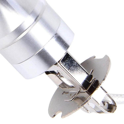 H3 Car Fog Light Bulb 12V For Foggy Day Driving Set close-up of metal bulb base and connector showing 12V automotive fog light replacement