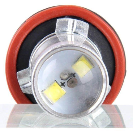 Car Fog Light Bulb White For Foggy Day Driving - close-up LED 12V replacement fog light bulb