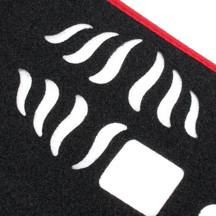Land Rover Discovery 4/3 Instrument Panel Sunscreen Cover black felt dashboard protector with red trim and ventilation cutouts