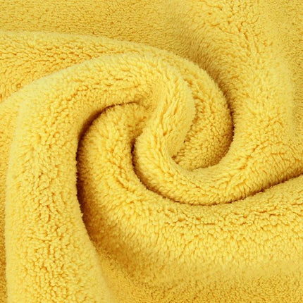 Microfiber Cloth for Car Washing and Drying, 30x30cm - soft yellow microfiber towel for washing and drying vehicle surfaces
