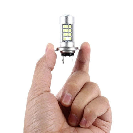 LED Car Fog Light Bulbs, Bright White For Fog Lamps - hand holding slim adjustable LED fog lamp bulb