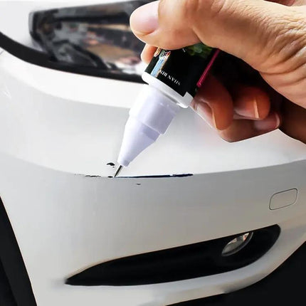 A Practical Pen for Everyday Car Scratch Repairs