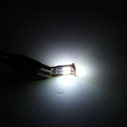 Car Clearance LED Lamp 2 Pack for Vehicle Exterior illuminated single LED lamp showing bright white beam for vehicle side clearance lighting