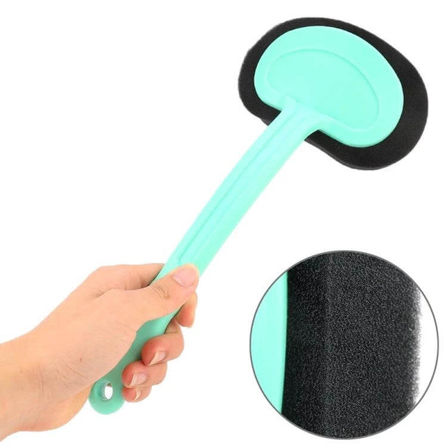 Green Handle Washing Sponge for Car Care, 34x15x2.8cm held in hand showing green handle and black foam cleaning head
