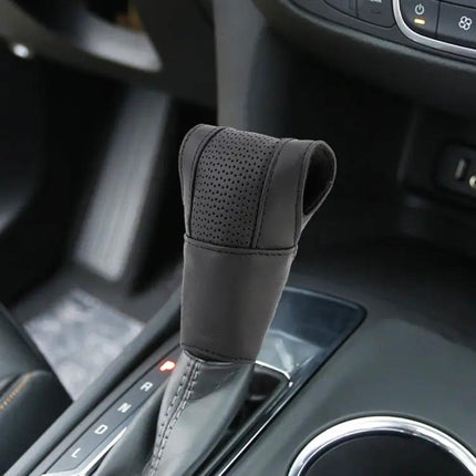 Universal Nonslip Genuine Leather Car Gear Shift Knob Cover