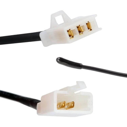 Universal Car LED Strobe Light With Remote Control For Vehicle Safety - close-up of 4-pin white power connector and black wires for compact installation