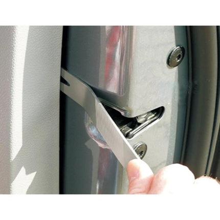 FatMax Steel Wrecking Bar for Everyday Home Repairs prying car door hinge and trim with minimal marring