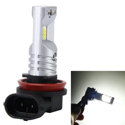 Car Fog Lights For Night Driving, Easy To Install And Use LED bulb with plug-in connector showing illuminated beam