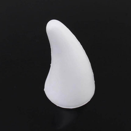 Durable Waterproof Rubber Exterior Horn for Car Decoration white rubber horn on black background, weatherproof car accessory