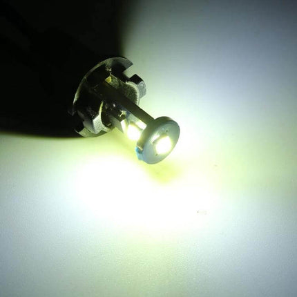 Two-Pack Car Clearance Light for Exterior Use, Cool White - compact cool white LED clearance light bulb showing brightness and low energy use