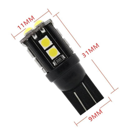 T10 Car Clearance Lights, 10 Pack, Cool White LED For Vehicles - close-up T10 wedge LED bulb with dimensions 31x11x9mm, cool white 12V replacement
