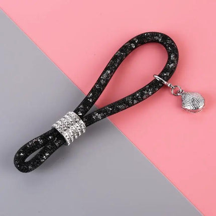 Diamond Shaped Metal and Plastic Keychain for Everyday Use
