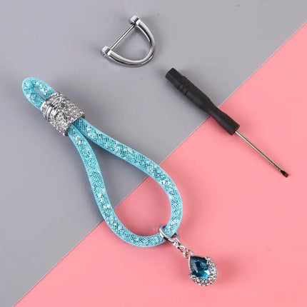 Diamond Shaped Metal and Plastic Keychain for Everyday Use