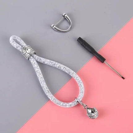 Diamond Shaped Metal and Plastic Keychain for Everyday Use
