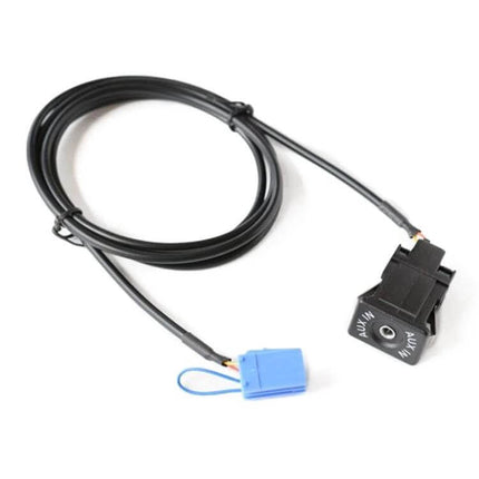 Car Aux Interface And Wiring Harness For Mercedes-Benz Smart with 1.5m cable and ABS housing, plug-and-play 3.5mm AUX input
