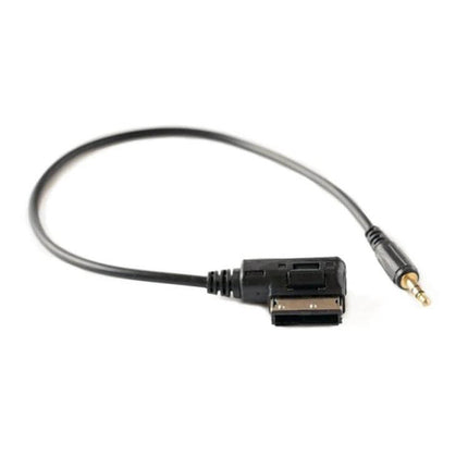Ami Aux Audio Cable for Audi A6L and A4L Music Connection - AMI AUX Audio Cable for Audi A6L and A4L Music Connection plugged into car port