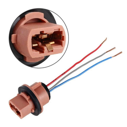Car Brake Light Holder With Cable For Replacing Bulbs – T20 socket adapter with three-wire cable for easy LED brake light replacement