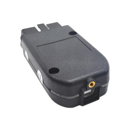 OBD2 Cable for Everyday Car Diagnostics on Volkswagen Vehicles - black OBD2 laptop diagnostic cable close-up
