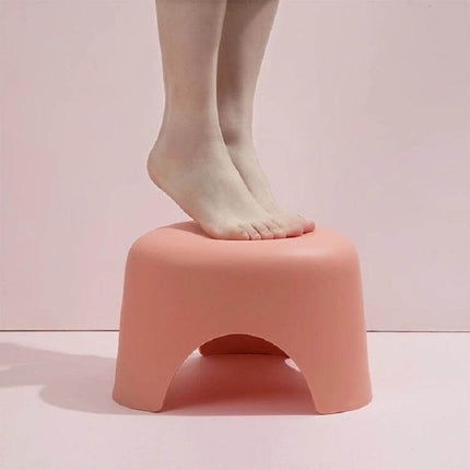 Children Stool Small Size For Everyday Home Use Simple Design - compact pink PP kids step stool with rounded edges, lightweight and portable for bathroom or kitchen