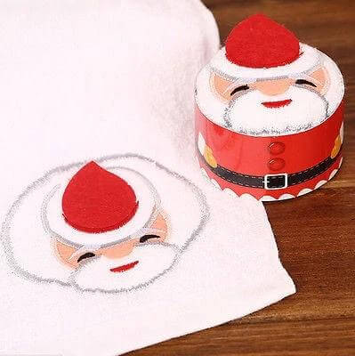 Christmas Cake Towel 30x30cm Soft Festive Hand Towel For Home with cute Santa cartoon print, soft cotton-poly blend, quick-dry holiday hand towel
