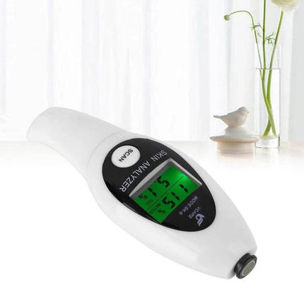 Compact Mini Portable LCD Skin Moisture and Oil Tester for Daily Skincare handheld device with green LCD showing moisture and oil readings