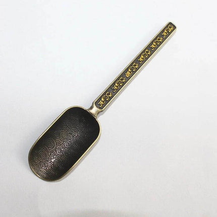 Copper-Zinc Flower Pattern Tea Spoon for Everyday Tea - 16cm copper-zinc alloy scoop with decorative floral handle, ideal for tea leaves and coffee powder
