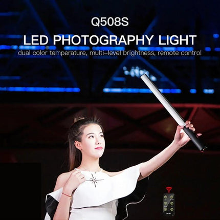 LUXCeO Handheld LED Video Light with Dual Color Temperature used by vlogger for balanced indoor/outdoor lighting