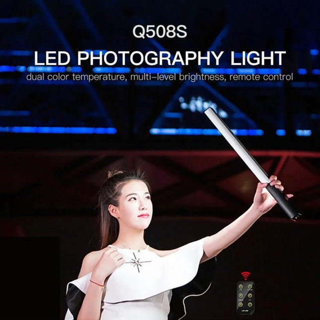 LUXCeO Handheld LED Video Light with Dual Color Temperature used by vlogger for balanced indoor/outdoor lighting