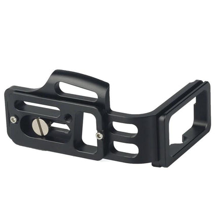 Quick Release L Plate for Nikon D800, D800E, and D810 Cameras mounted on tripod for fast portrait and landscape switching