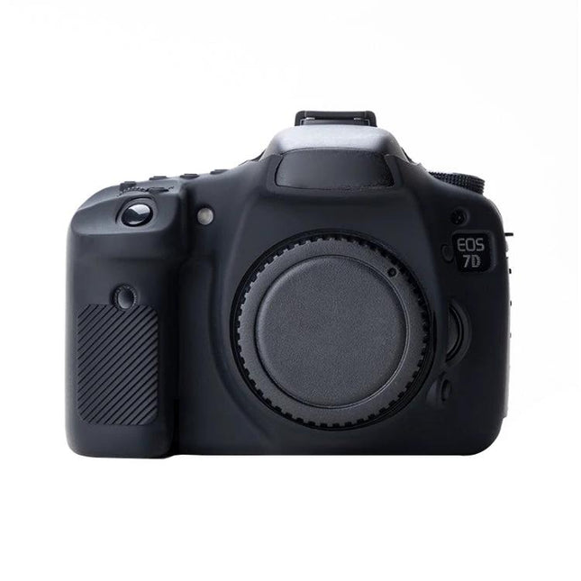Protective Soft Silicone Case for Canon EOS 7D, Ideal for Daily Use - black silicone protective cover on Canon EOS 7D body