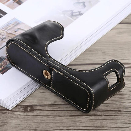 Protective PU Leather Half Case for Fujifilm X100F Camera Protection – black durable PU leather half case with contrast stitching