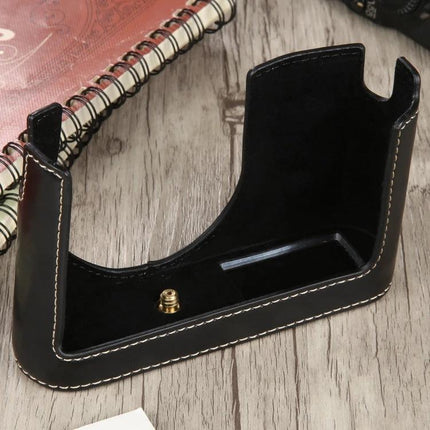 PU Leather Half Case with 1/4 Inch Thread for Leica Q Camera black PU leather protective half case with stitching and tripod thread