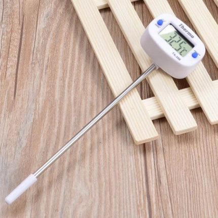 Digital Kitchen Thermometer With Stainless Steel Probe For Cooking – compact 17.5cm probe with 180° rotatable LCD showing 72.4°C