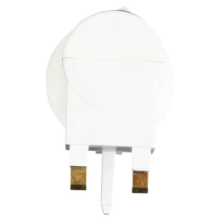 E27 Socket Light Holder with UK Plug for Everyday Home Lighting - white plastic E27 lamp holder with built-in on/off switch, UK 3-pin plug