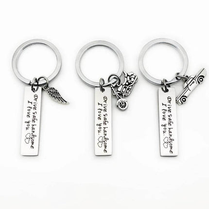 Stainless Steel Keychain Wing Shape For Everyday Use - minimalist wing-shaped stainless steel keychain for daily carry, corrosion-resistant